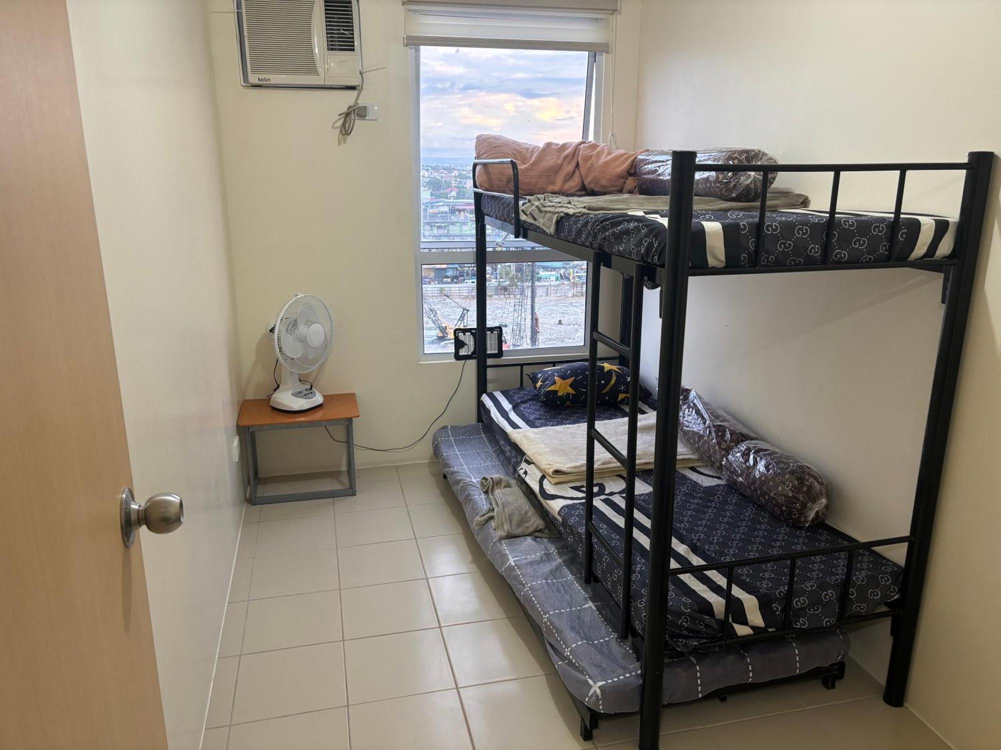 Staycation At Phoebe'S Place Pasig City Экстерьер фото